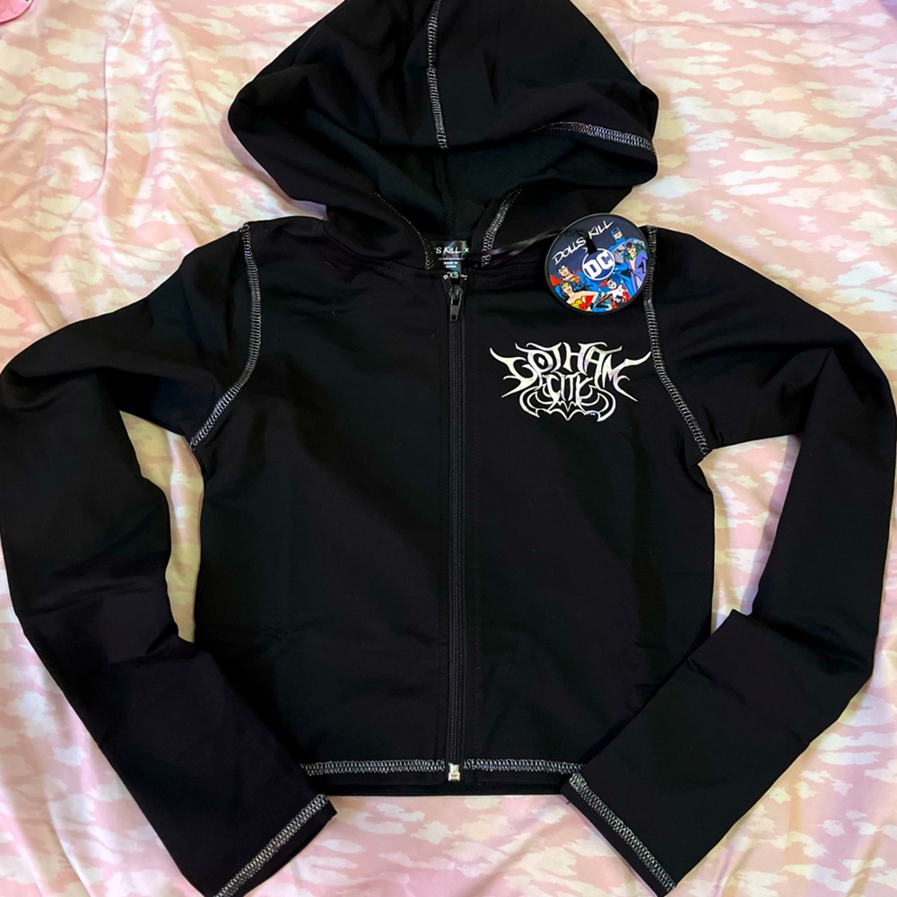 Dolls Kill x DC Comic Going Rogue Zip-Up Hoodie Crop Jacket BATMAN Superhero XXS - Picture 1 of 6